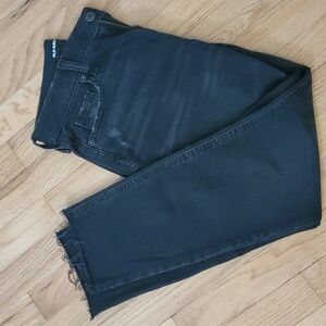 Old Navy, Mid-Rise Boyfriend fit, size 2. Black.